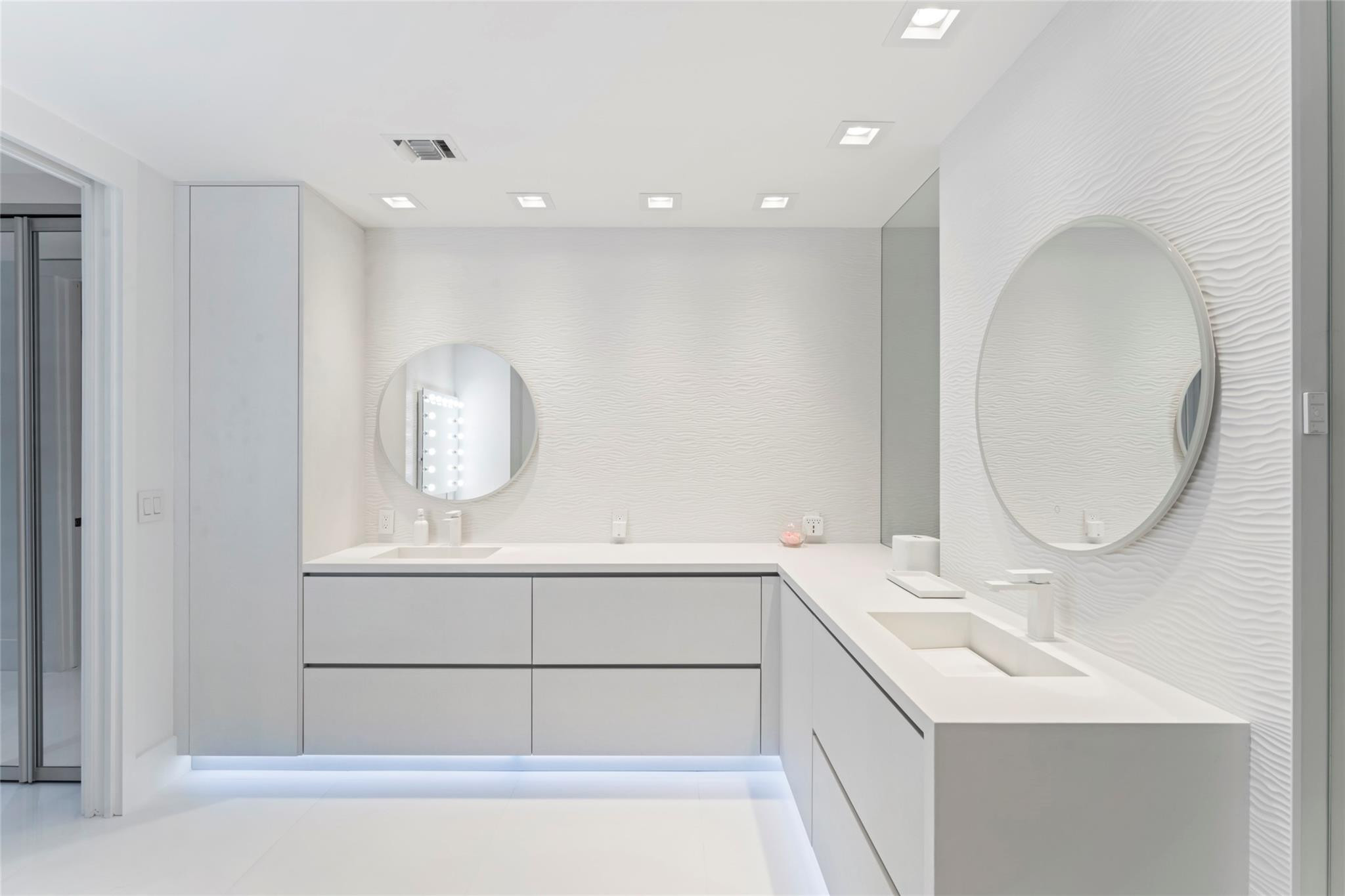image The Bath Club43