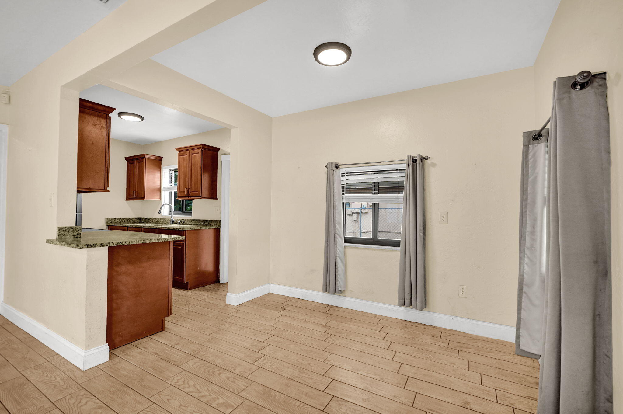 1532 NE 173rd St North Miami Beach, FL 33162