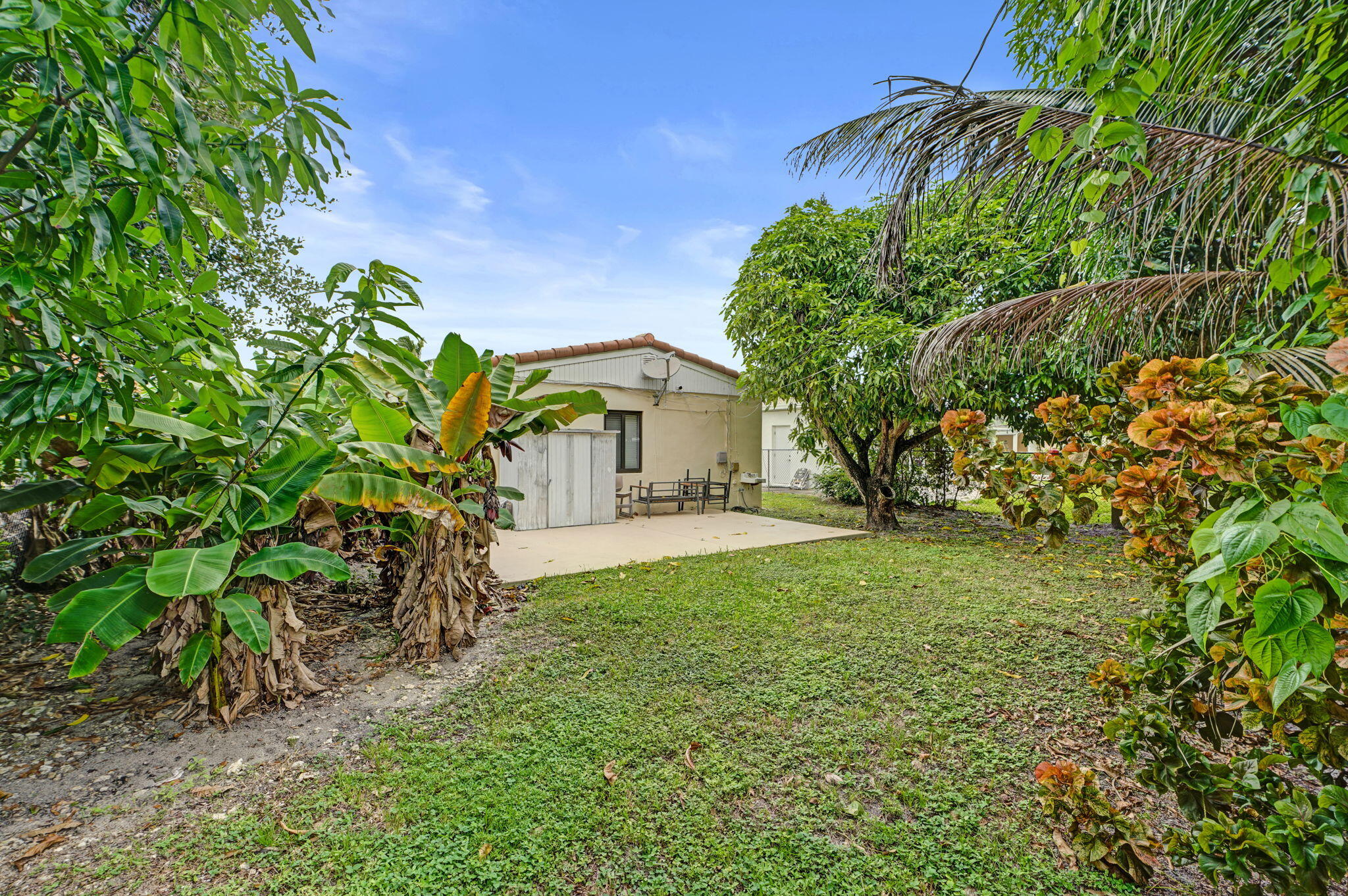 1532 NE 173rd St North Miami Beach, FL 33162