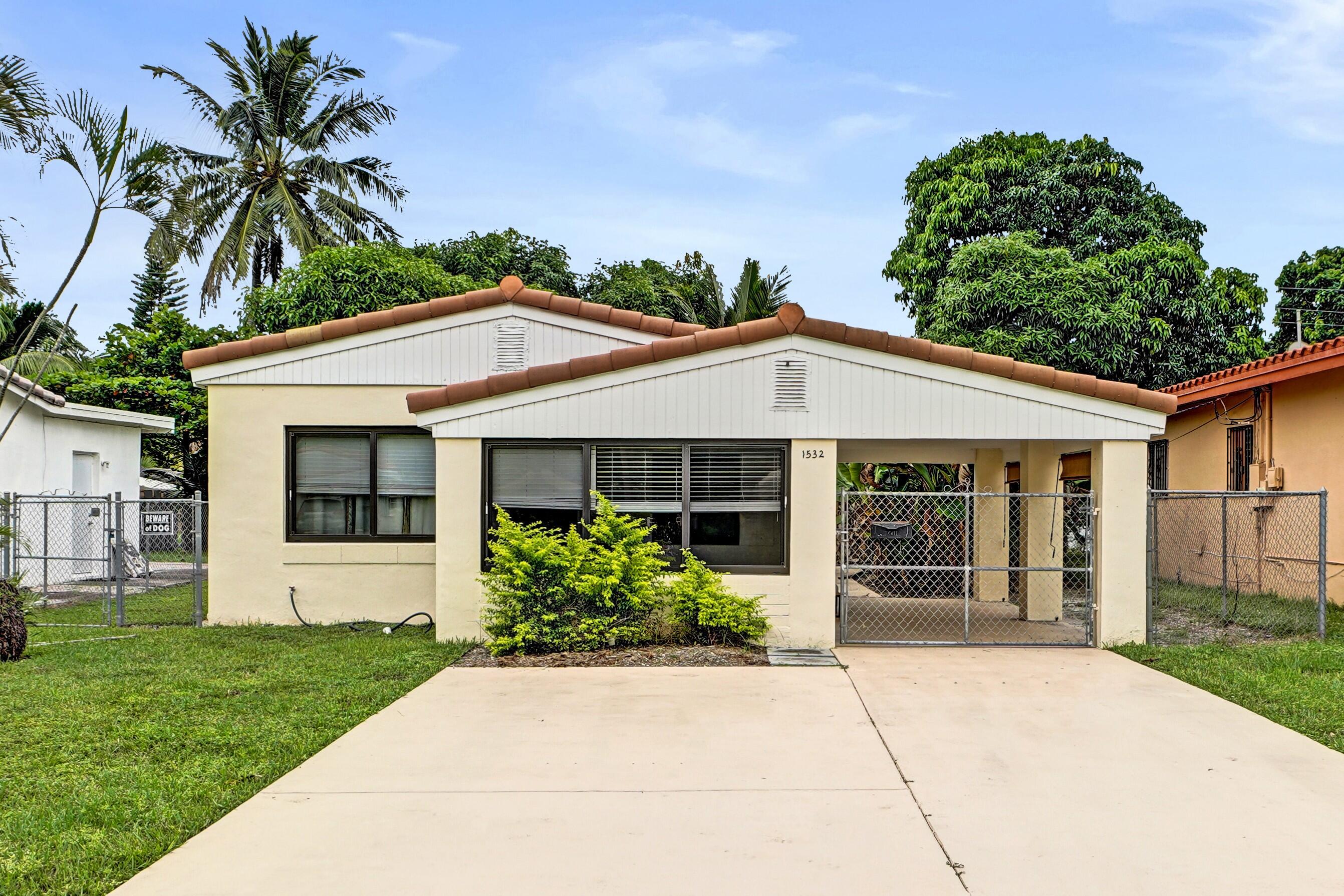 1532 NE 173rd St North Miami Beach, FL 33162