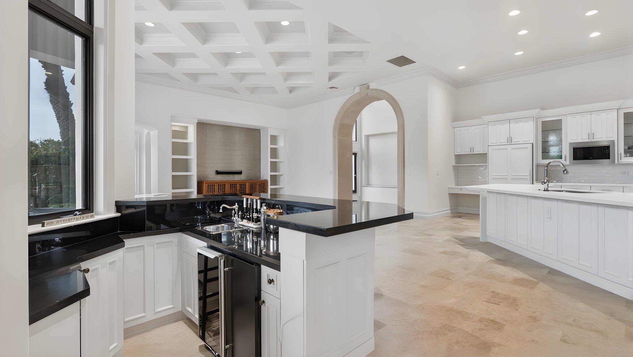 1014 Grand Ct Highland Beach, FL 33487