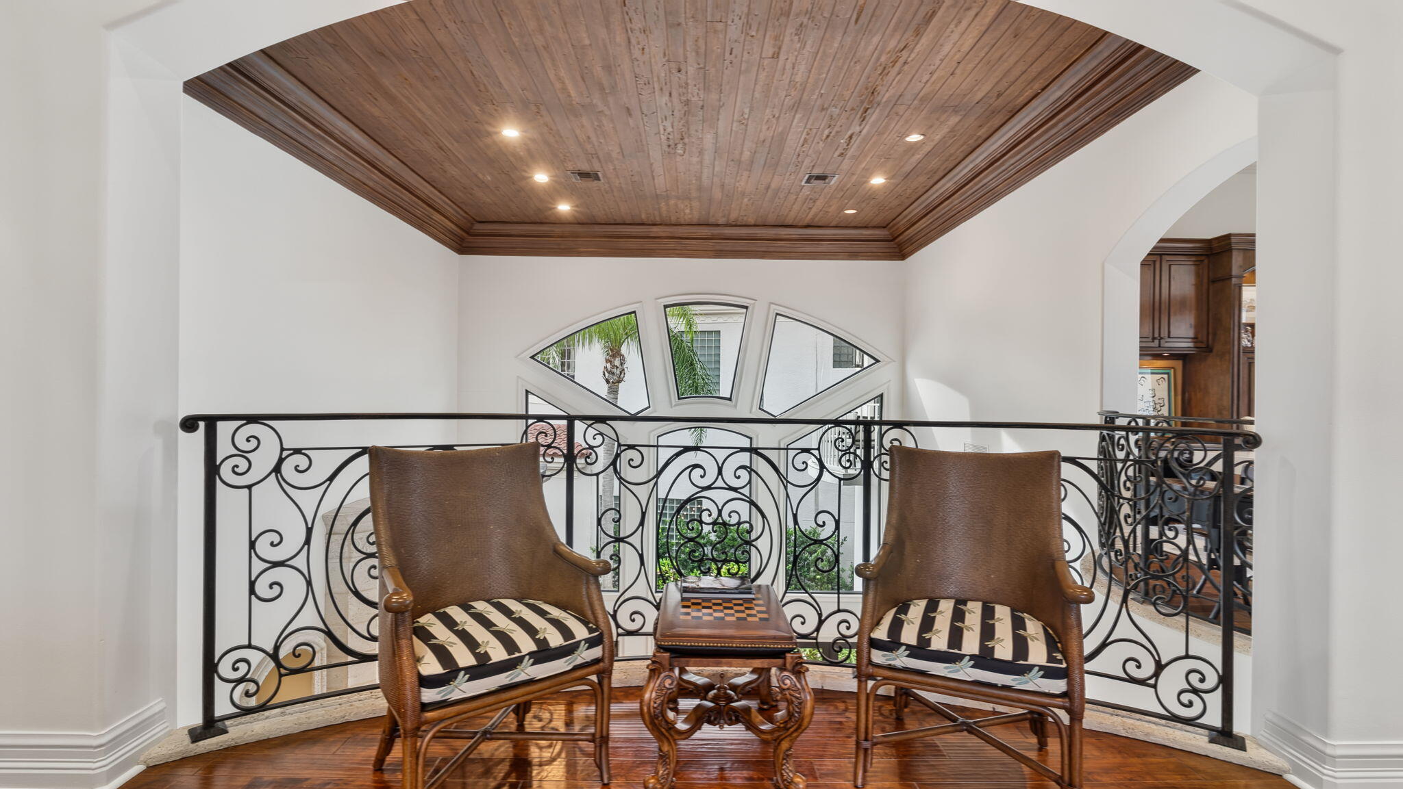 1014 Grand Ct Highland Beach, FL 33487