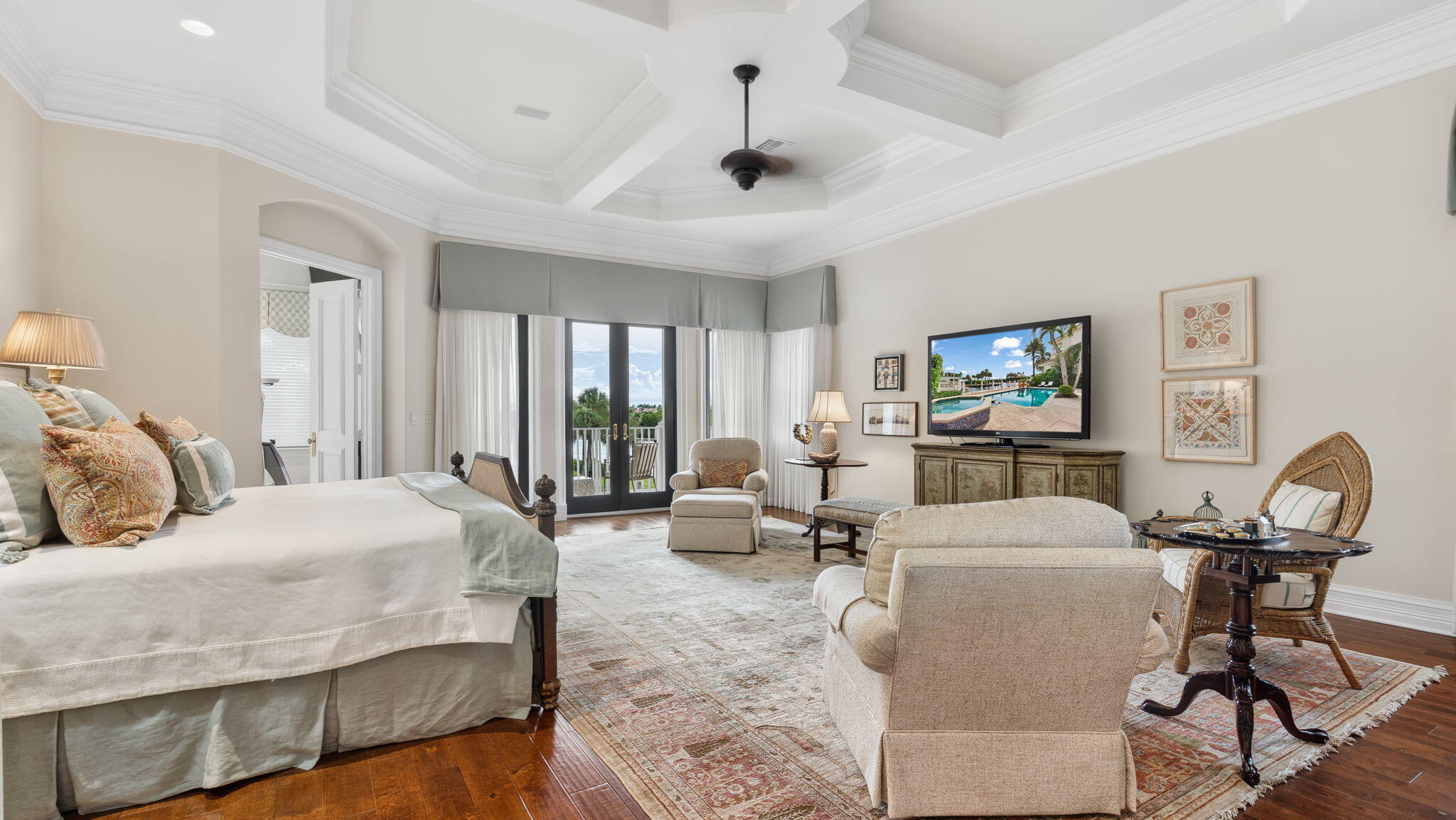 1014 Grand Ct Highland Beach, FL 33487
