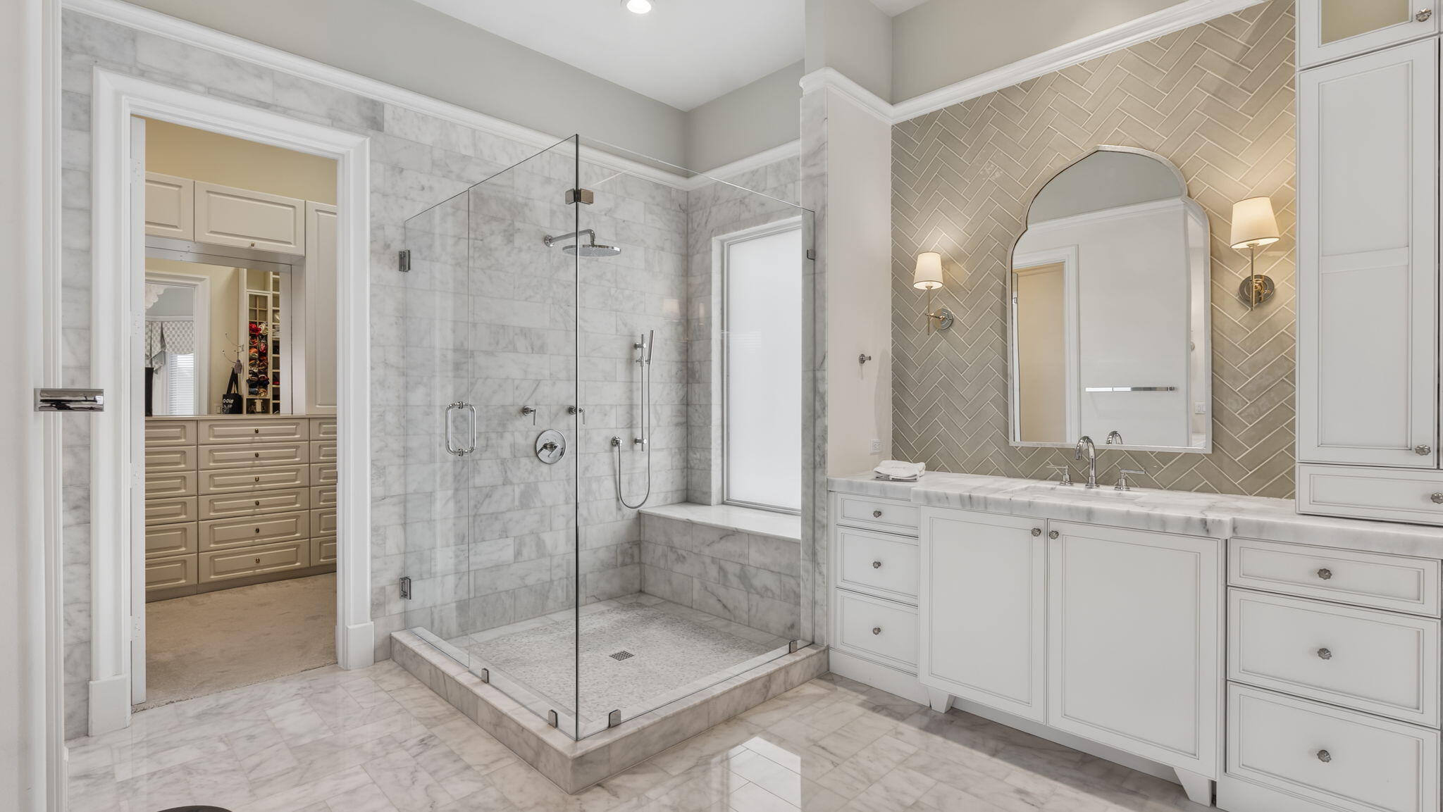 1014 Grand Ct Highland Beach, FL 33487