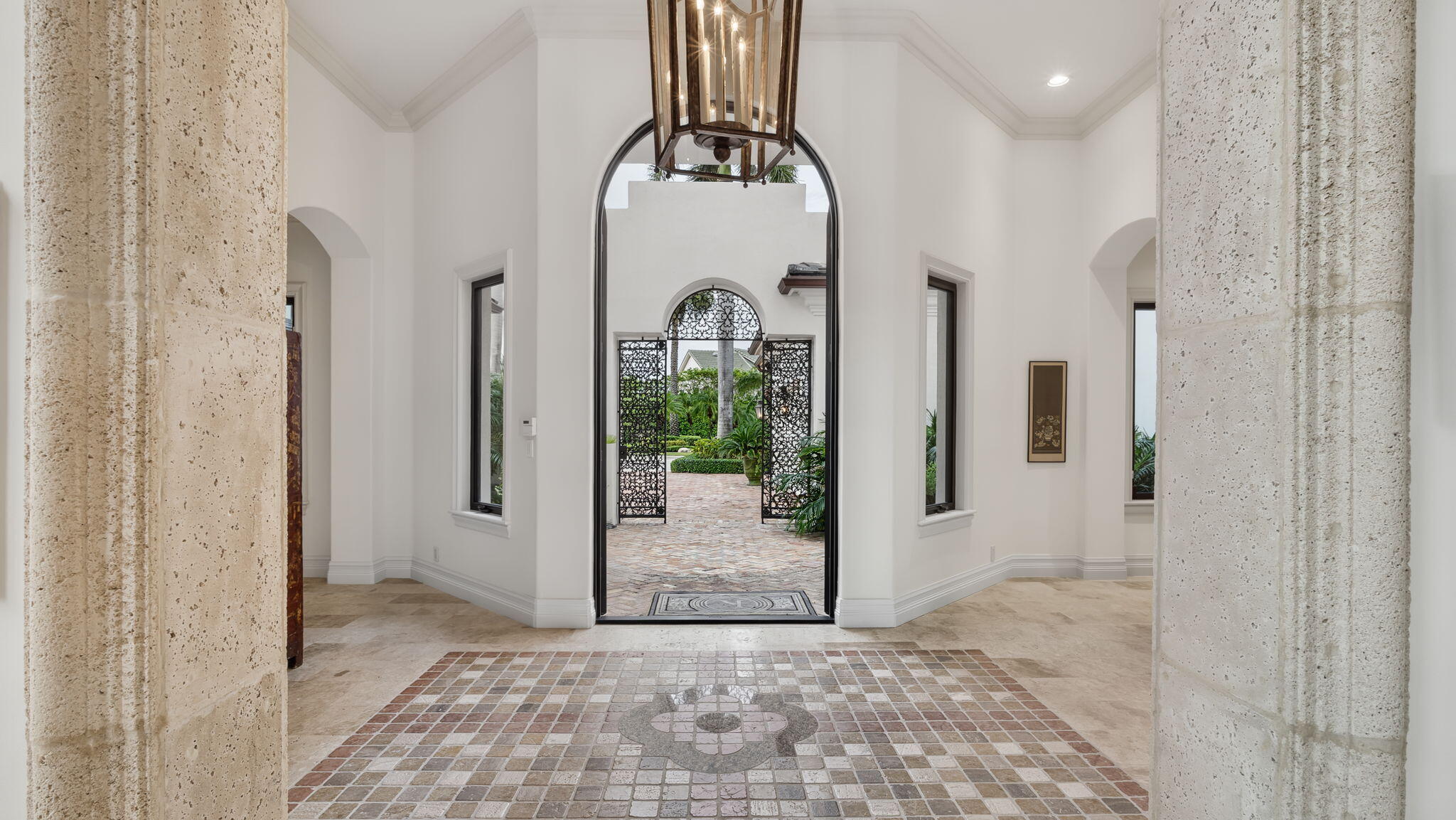 1014 Grand Ct Highland Beach, FL 33487