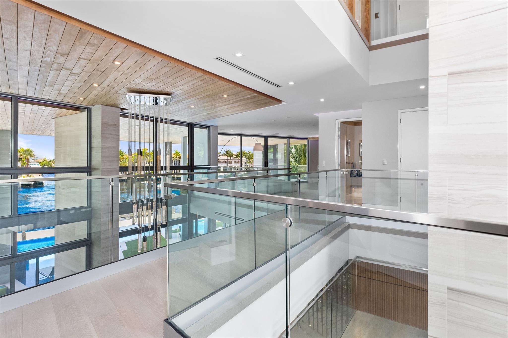 34 Minnetonka Rd,Sea Ranch Lakes, FL 33308