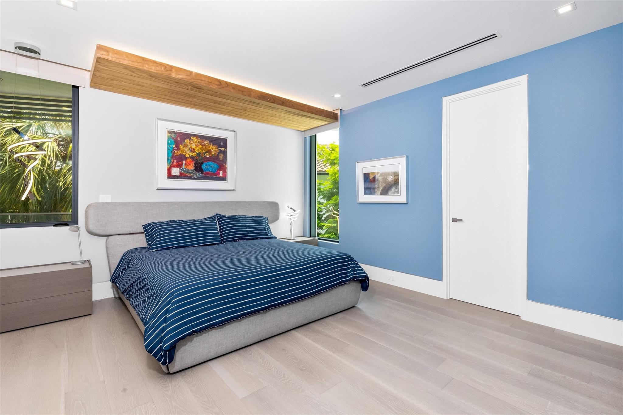 34 Minnetonka Rd,Sea Ranch Lakes, FL 33308