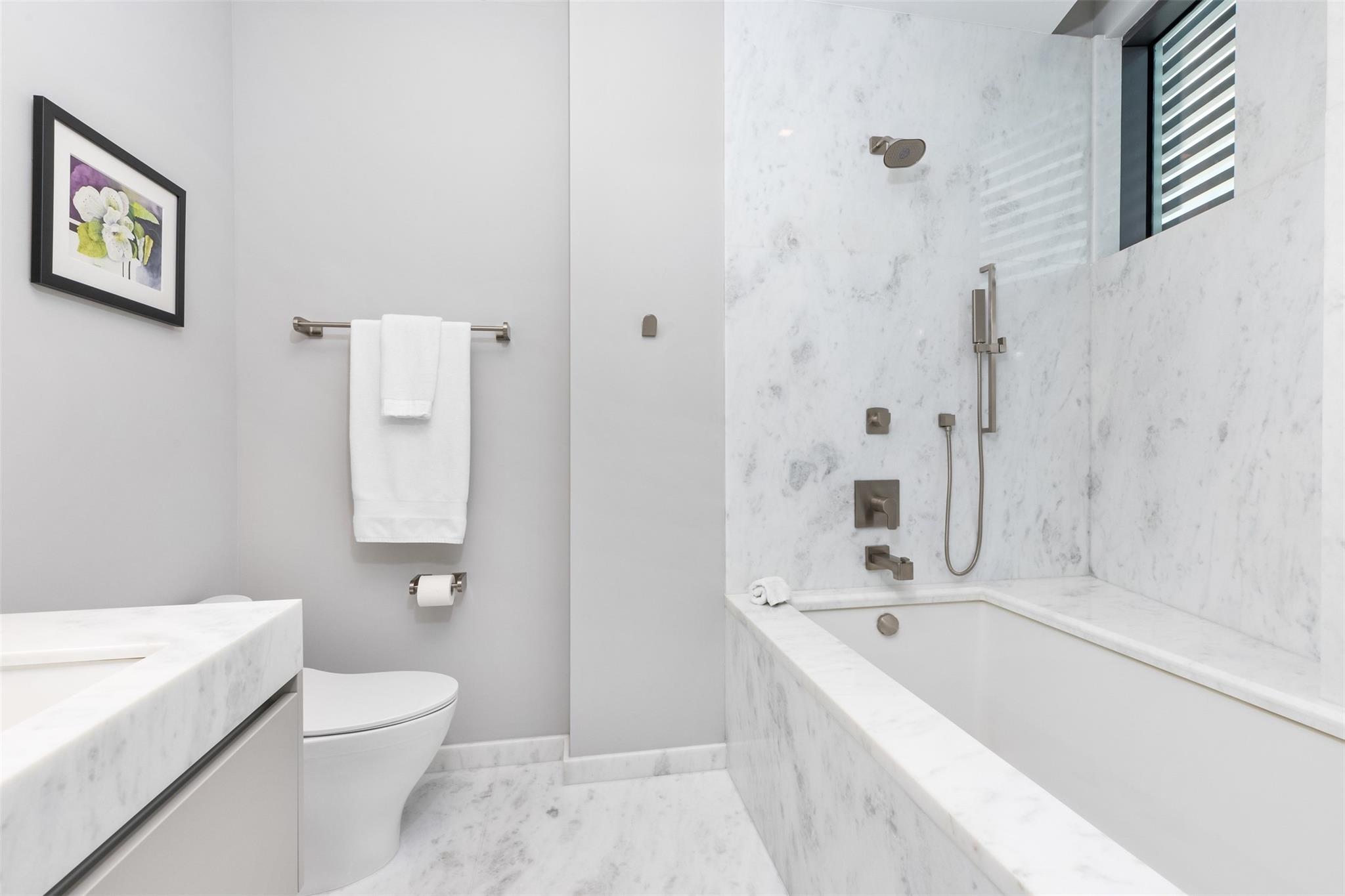 34 Minnetonka Rd,Sea Ranch Lakes, FL 33308