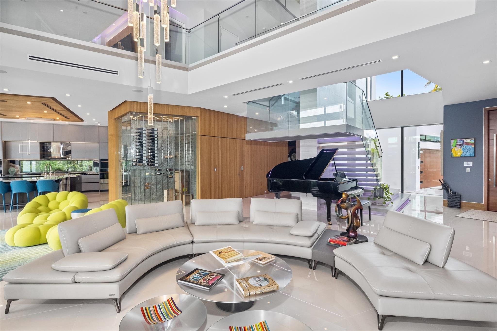 34 Minnetonka Rd,Sea Ranch Lakes, FL 33308