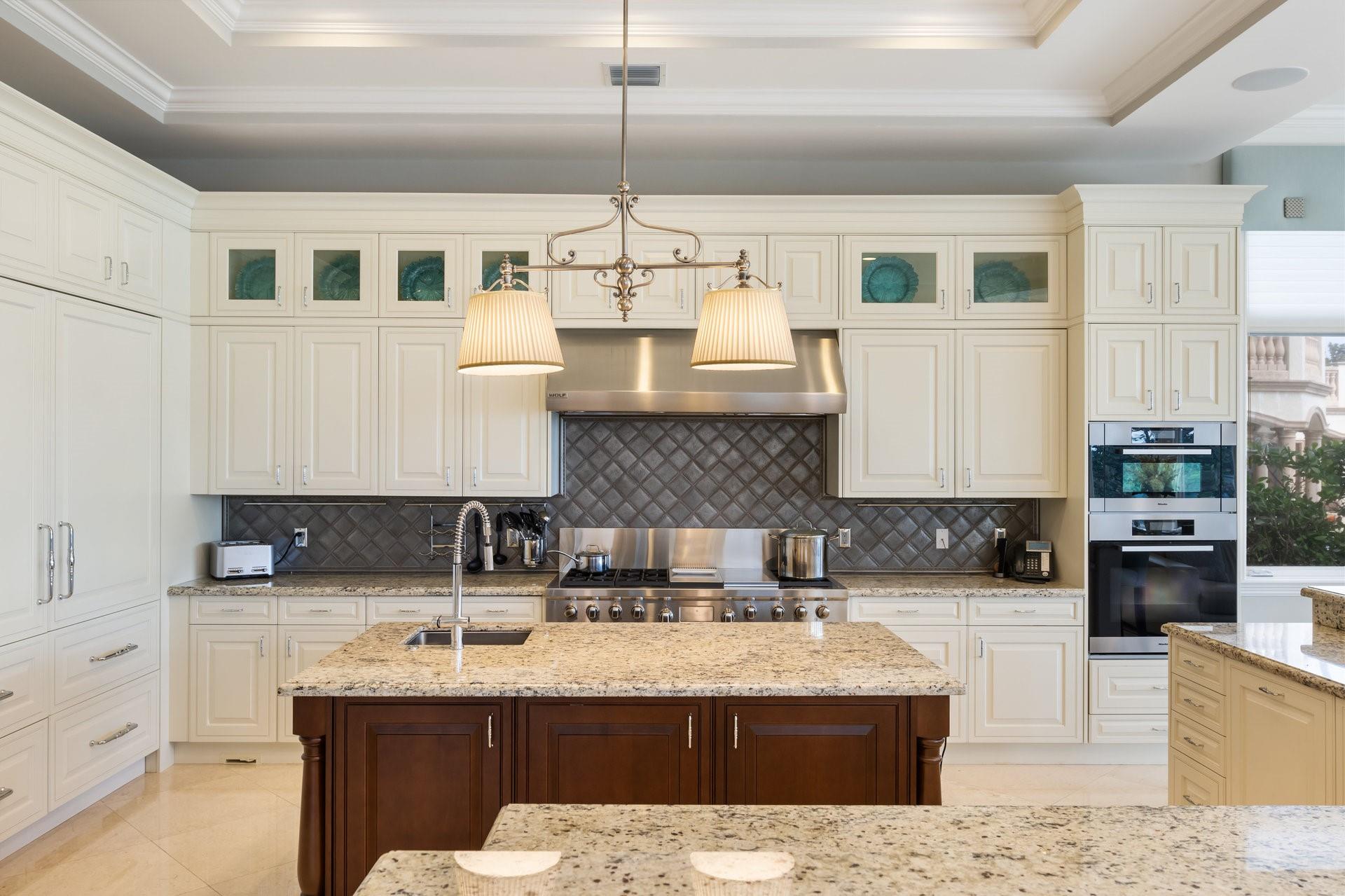 1011 Hillsboro Mile,Hillsboro Beach, FL 33062