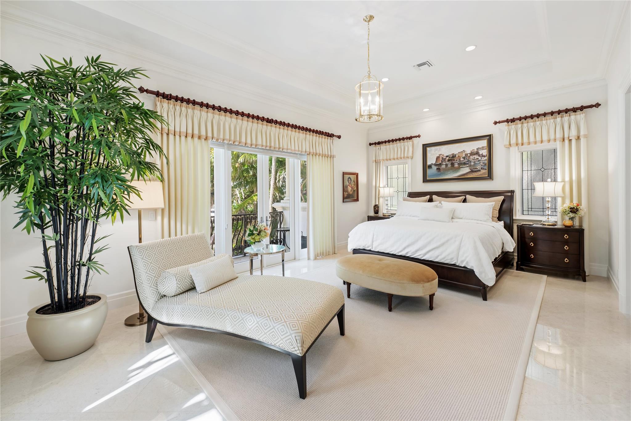 1011 Hillsboro Mile,Hillsboro Beach, FL 33062