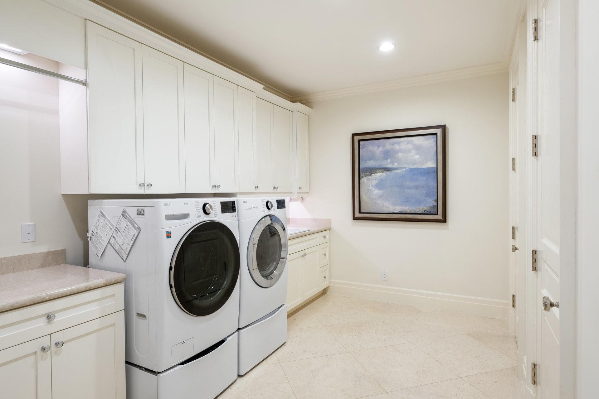 1011 Hillsboro Mile,Hillsboro Beach, FL 33062