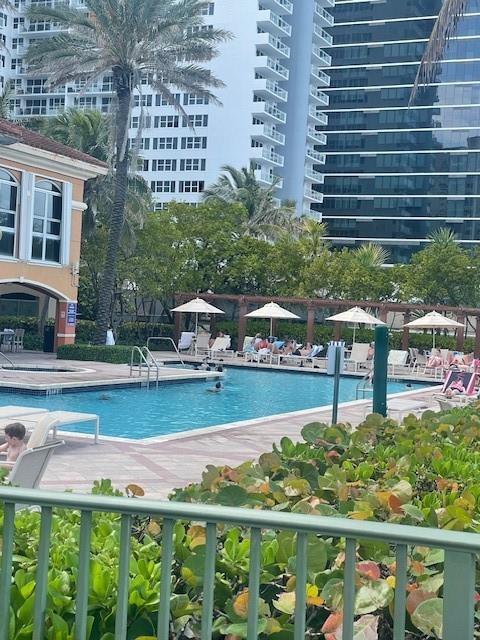 image 2080 Ocean Drive26