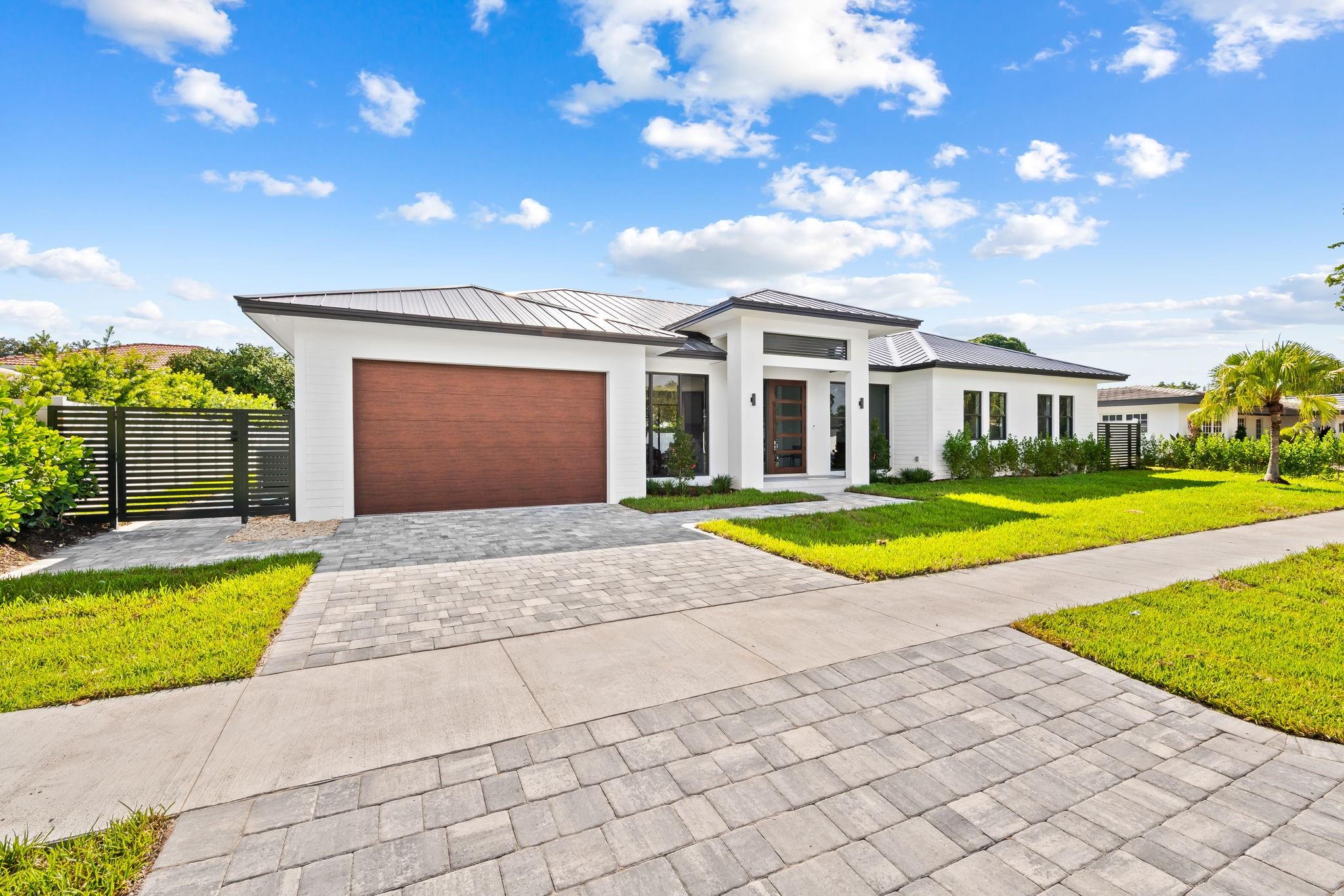 4516 NE 22nd Rd