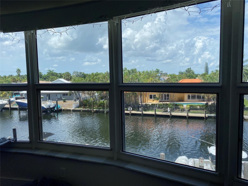 3031 NE 51st St #305W Fort Lauderdale, FL 33308