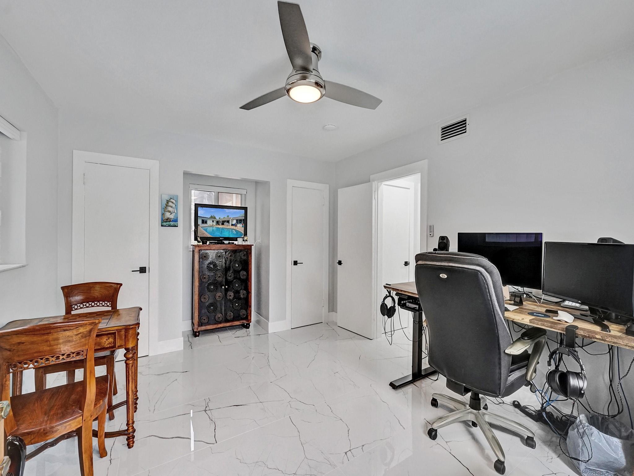 3204 Robbins Rd Pompano Beach, FL 33062