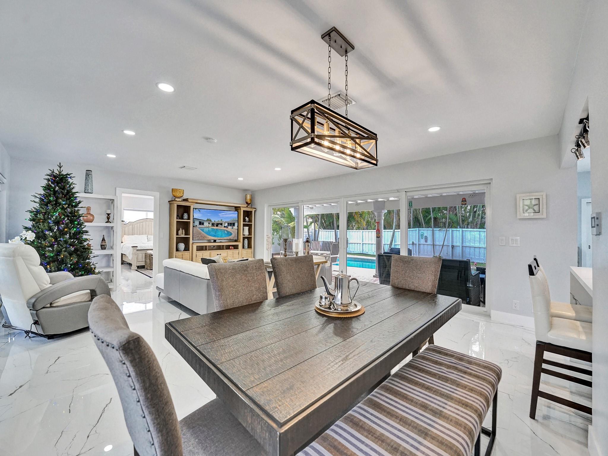 3204 Robbins Rd Pompano Beach, FL 33062