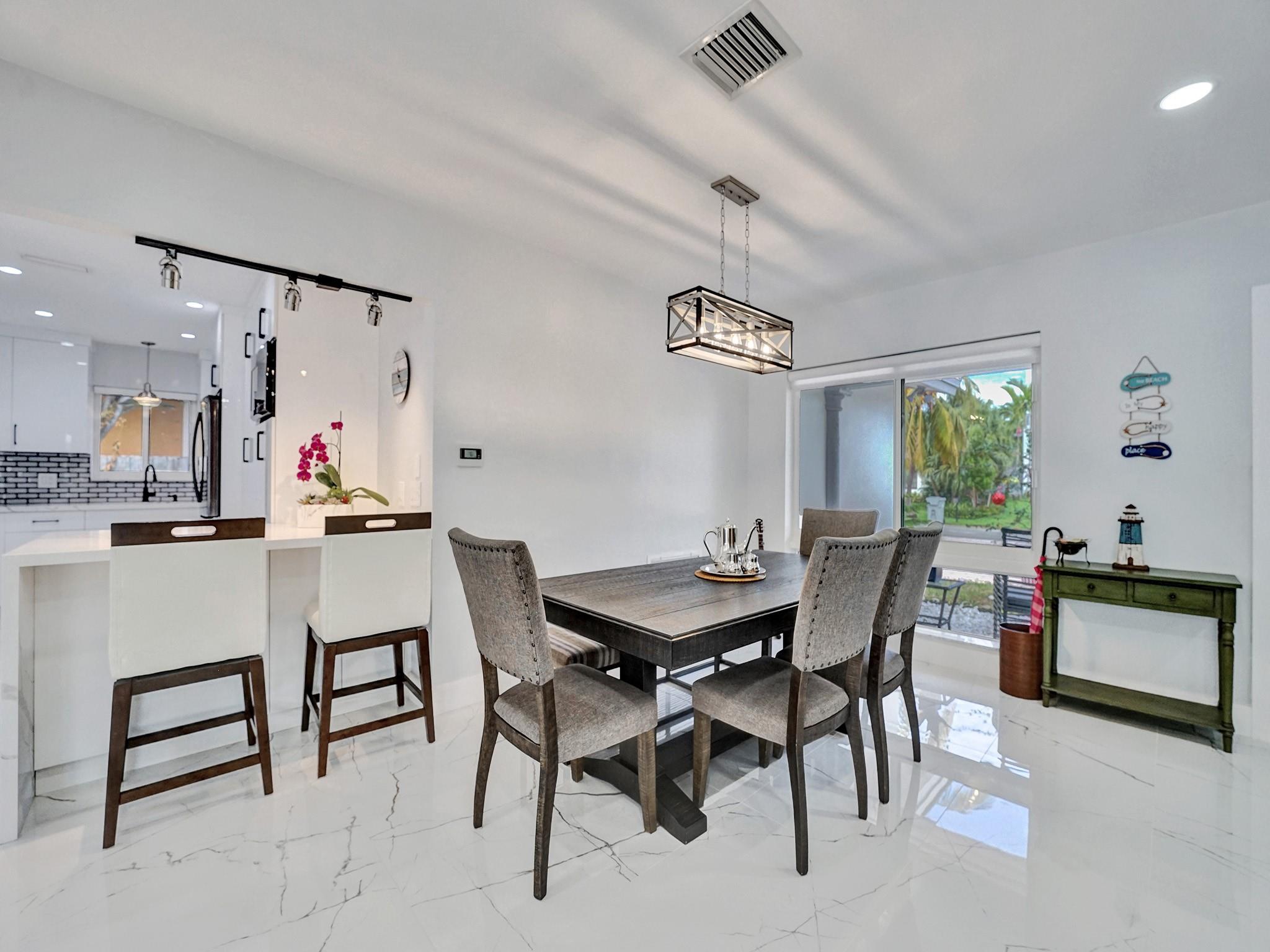 3204 Robbins Rd Pompano Beach, FL 33062