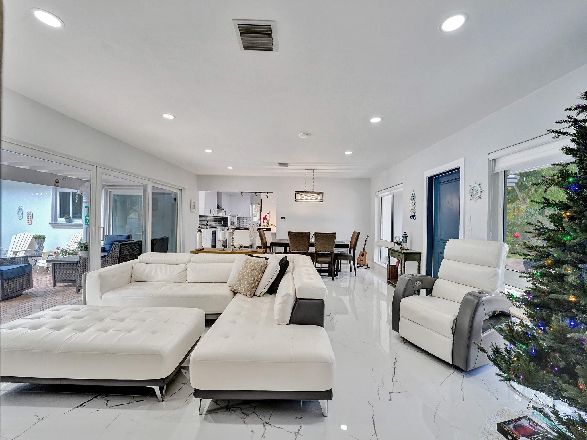 3204 Robbins Rd Pompano Beach, FL 33062