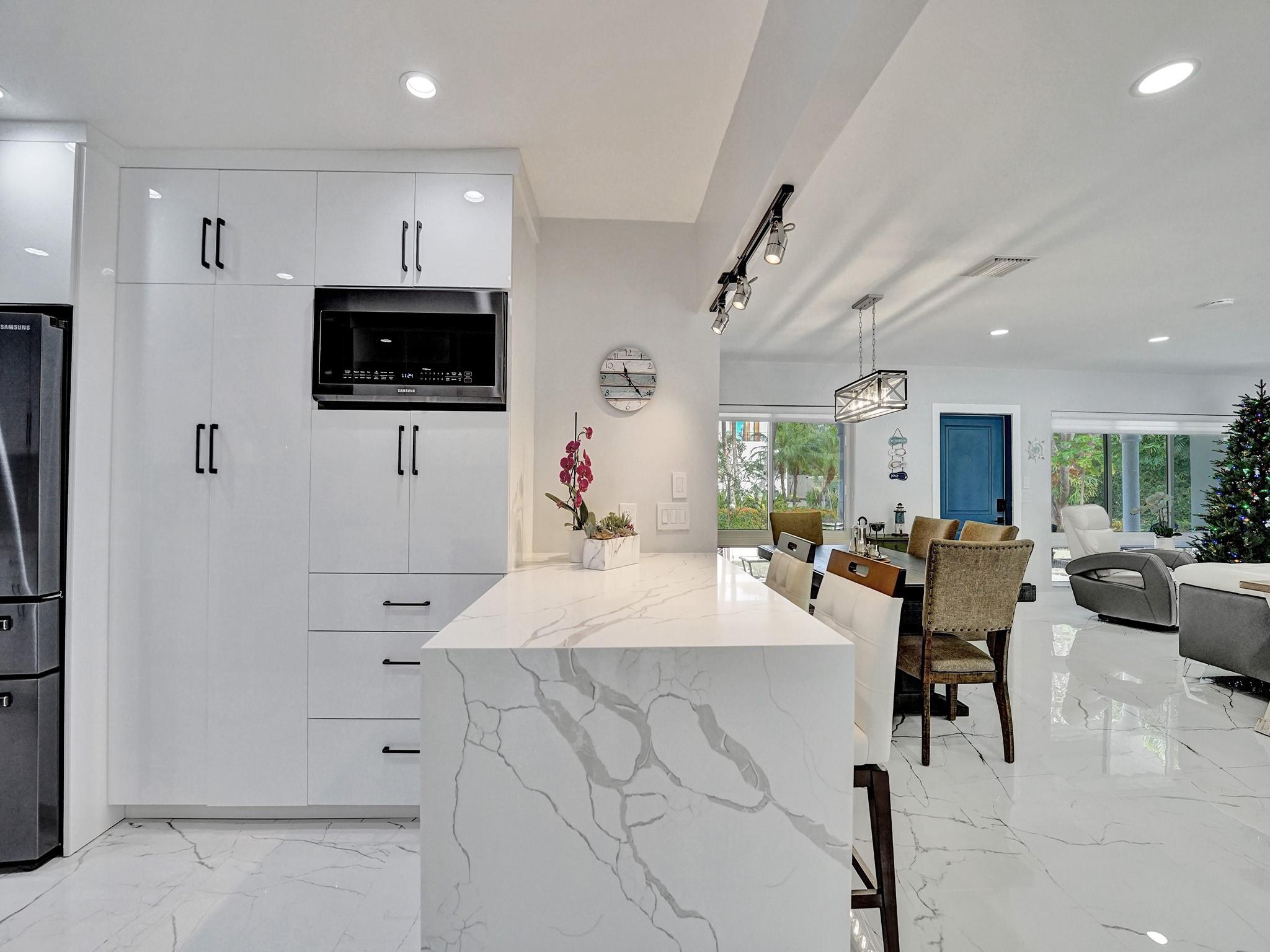 3204 Robbins Rd Pompano Beach, FL 33062