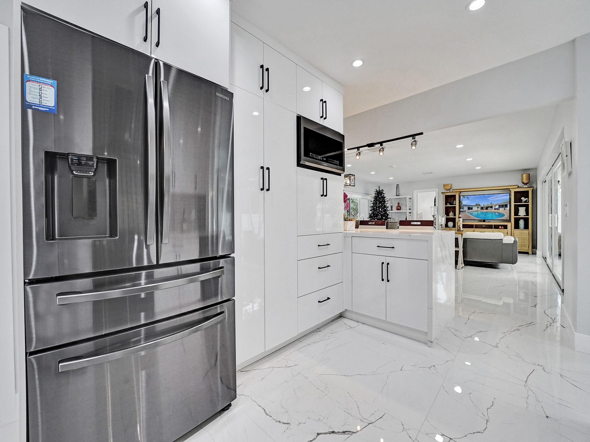 3204 Robbins Rd Pompano Beach, FL 33062