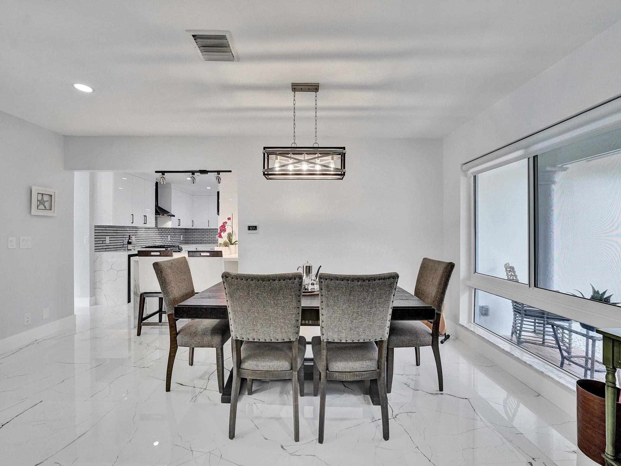 3204 Robbins Rd Pompano Beach, FL 33062