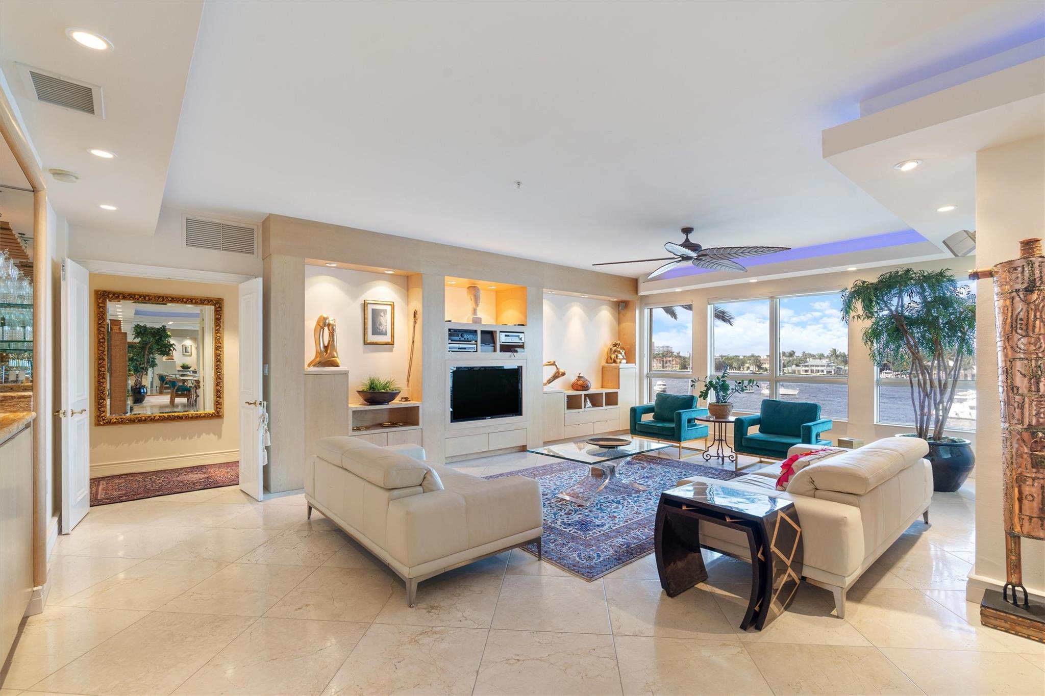 209 N Birch Rd #401 Fort Lauderdale, FL 33304