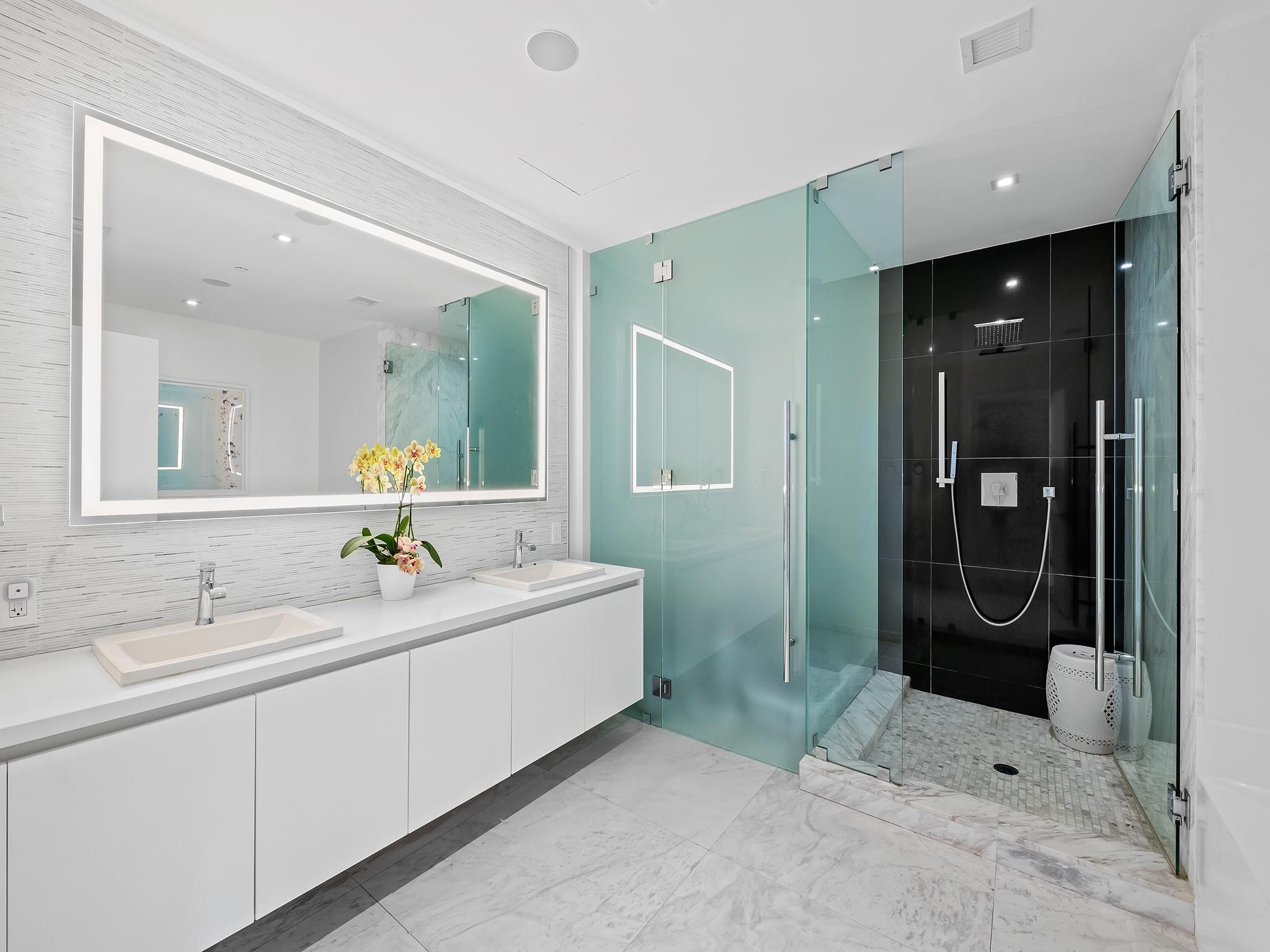 701 N Fort Lauderdale Bch Blvd #705 Fort Lauderdale, FL 33304 701 N Fort Lauderdale Bch Blvd #705 Fort Lauderdale, FL 33304