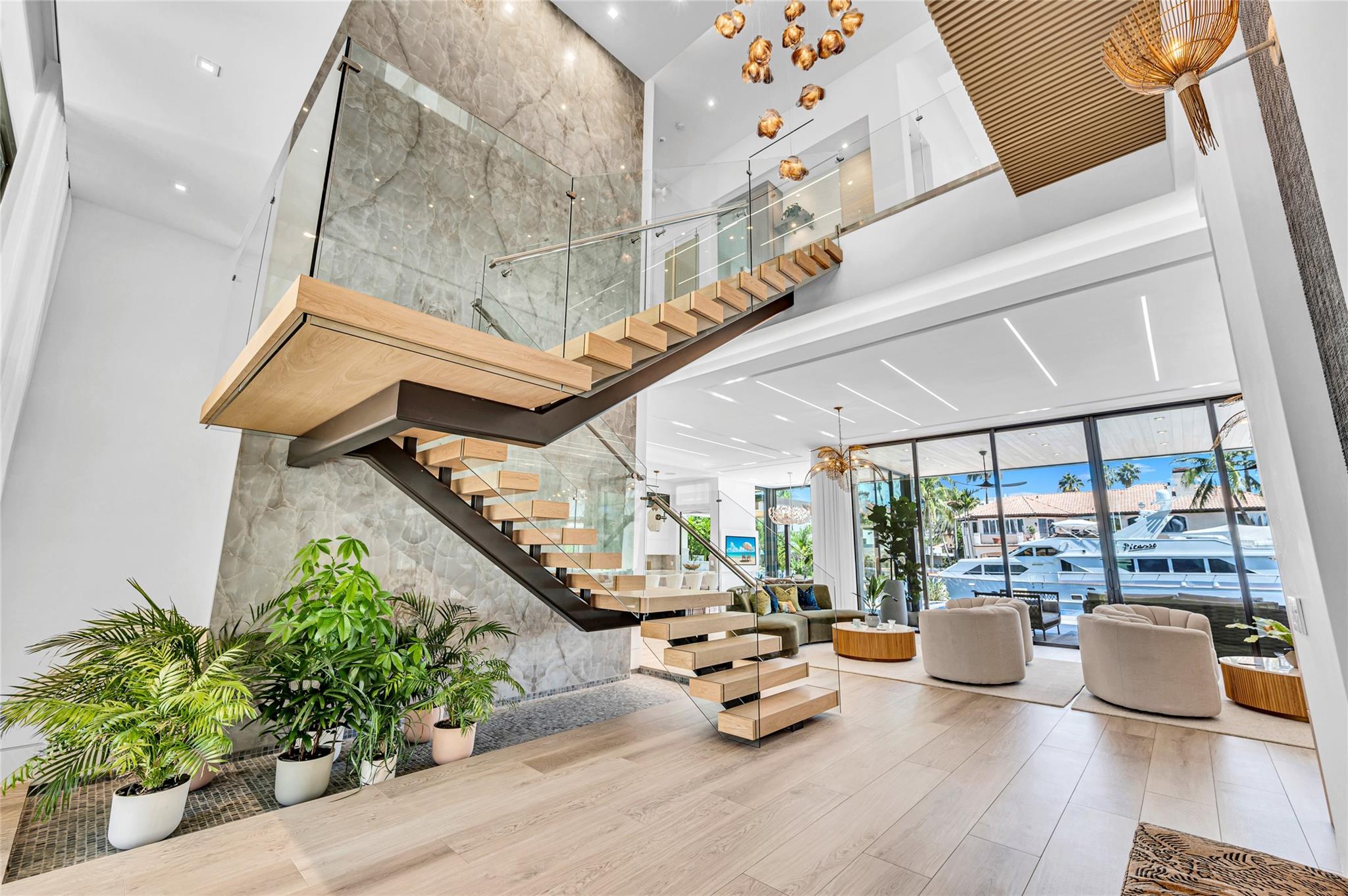 408 Coral Way Fort Lauderdale, FL 33301 408 Coral Way Fort Lauderdale, FL 33301