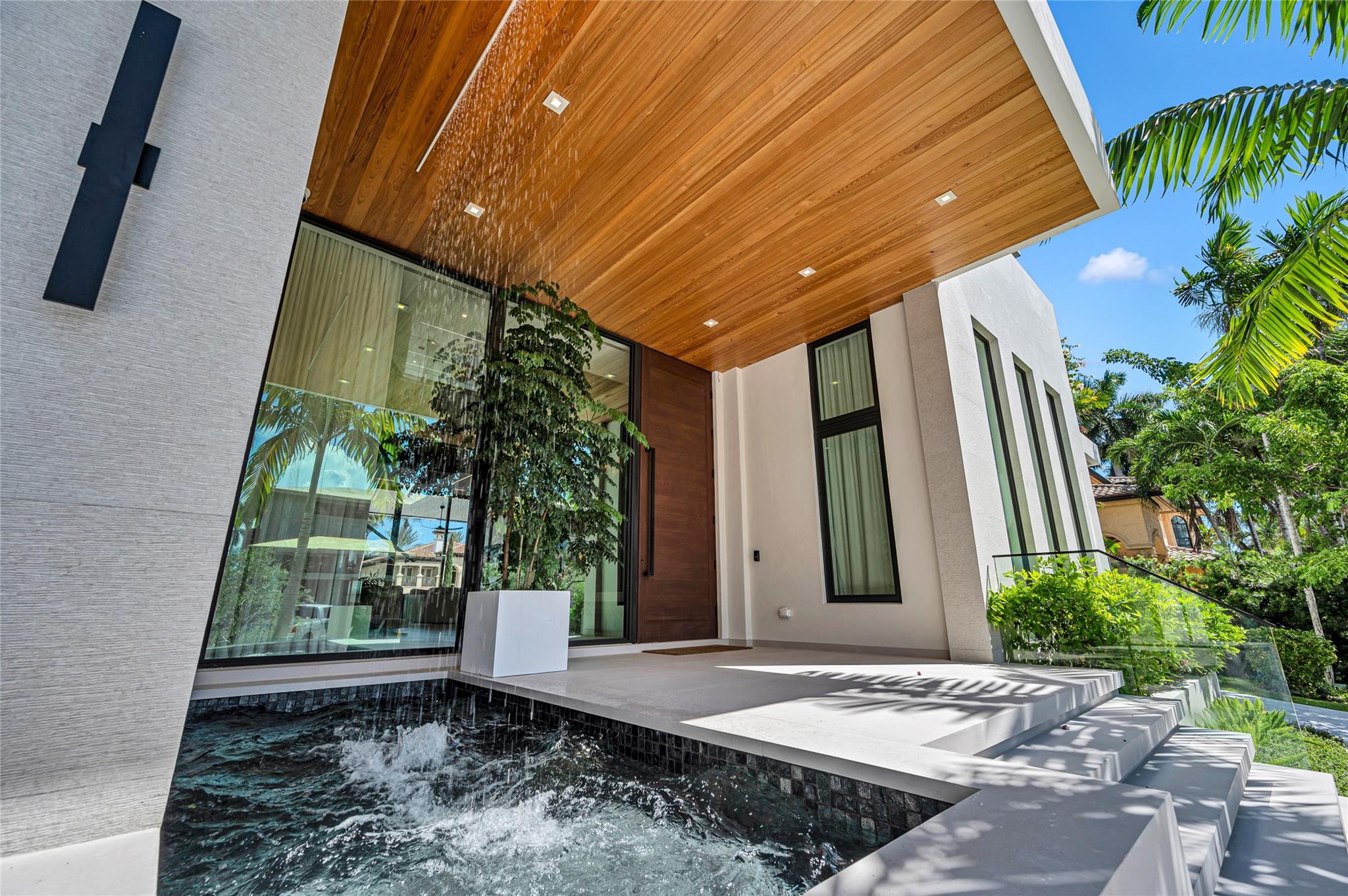 408 Coral Way Fort Lauderdale, FL 33301 408 Coral Way Fort Lauderdale, FL 33301