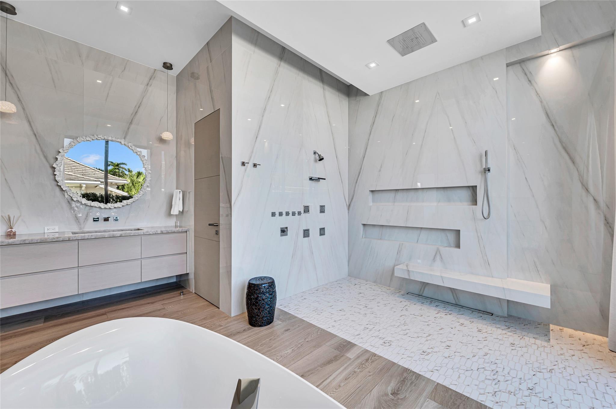 408 Coral Way Fort Lauderdale, FL 33301 408 Coral Way Fort Lauderdale, FL 33301