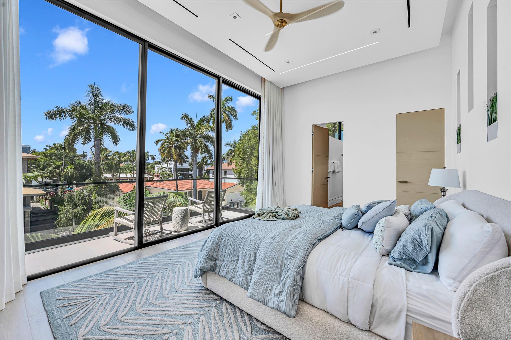 408 Coral Way Fort Lauderdale, FL 33301 408 Coral Way Fort Lauderdale, FL 33301