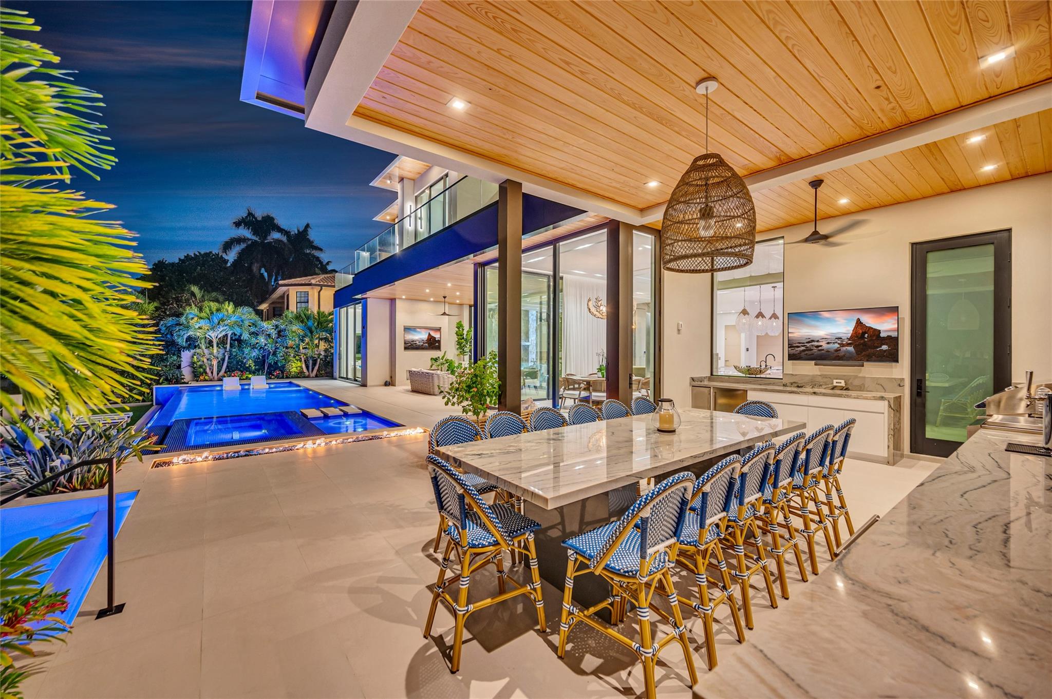 408 Coral Way Fort Lauderdale, FL 33301 408 Coral Way Fort Lauderdale, FL 33301