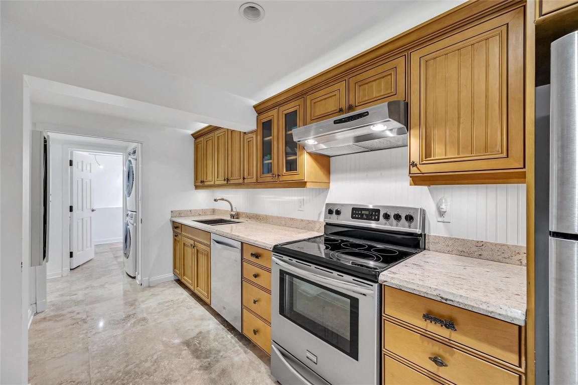 744 NE 18th Ave Fort Lauderdale, FL 33304