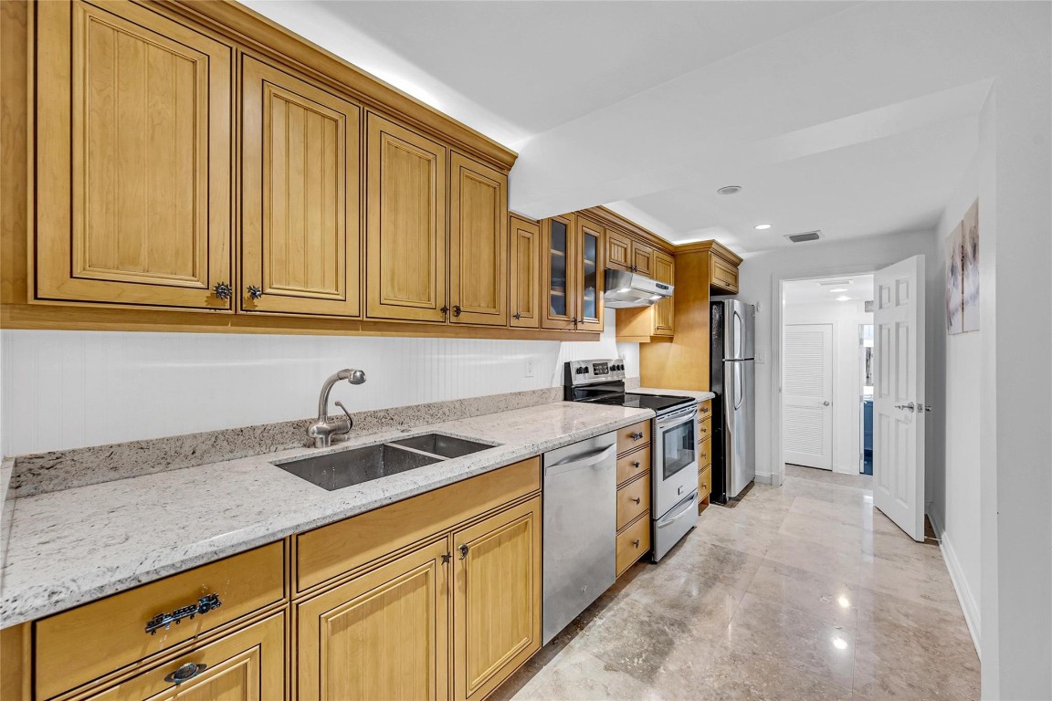 744 NE 18th Ave Fort Lauderdale, FL 33304