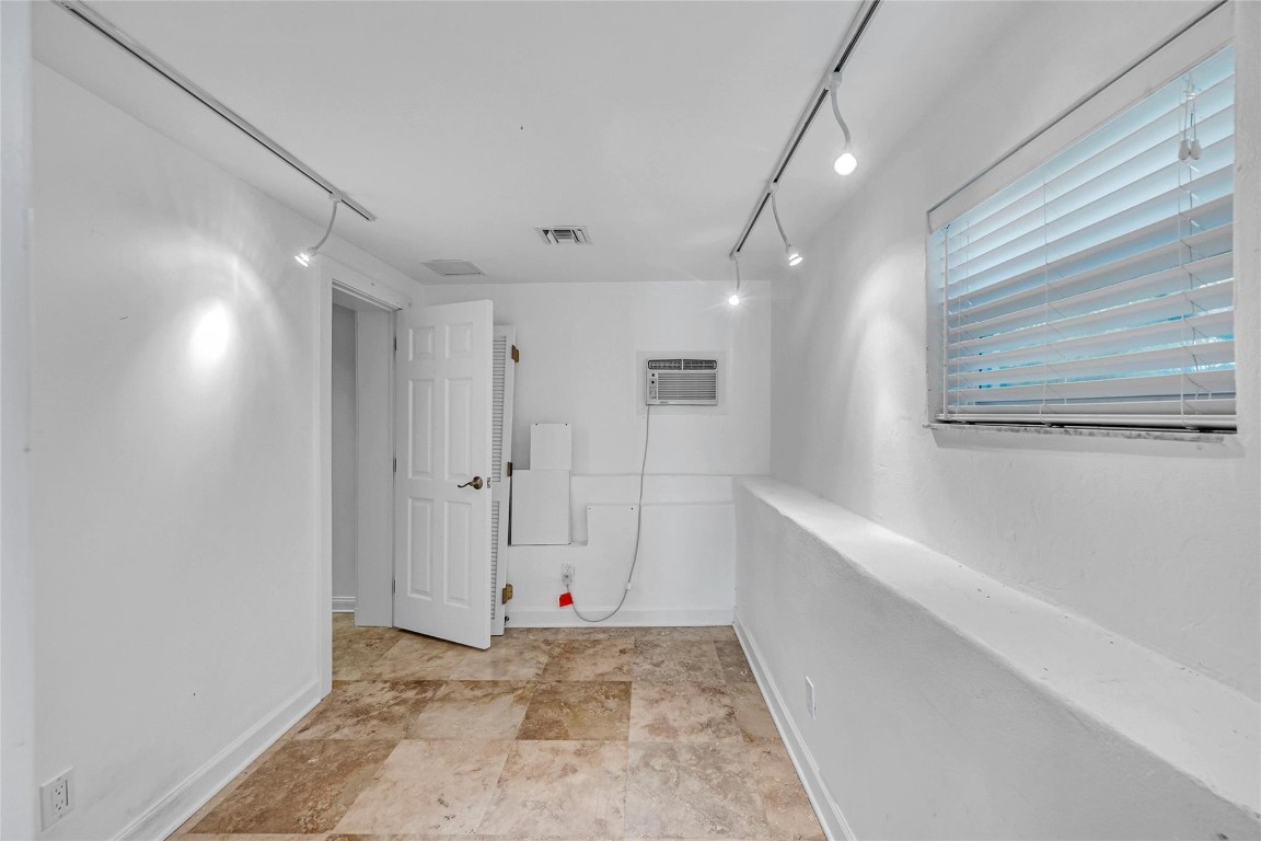 744 NE 18th Ave Fort Lauderdale, FL 33304