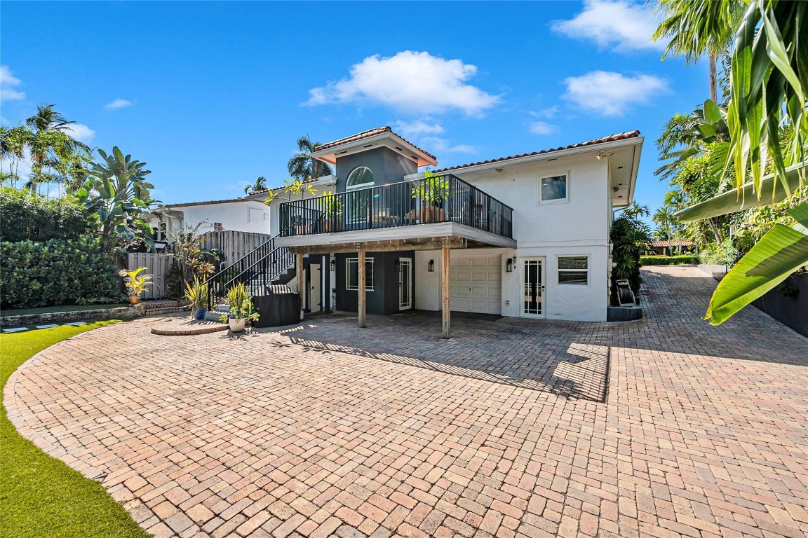 744 NE 18th Ave Fort Lauderdale, FL 33304