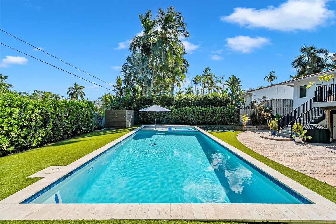 744 NE 18th Ave Fort Lauderdale, FL 33304