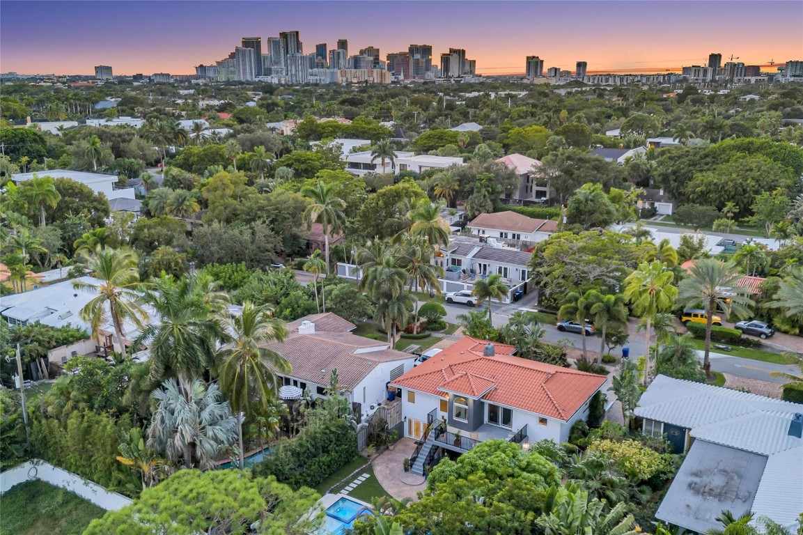 744 NE 18th Ave Fort Lauderdale, FL 33304