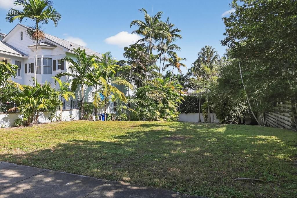 1018 SE 13th Ter Fort Lauderdale, FL 33316