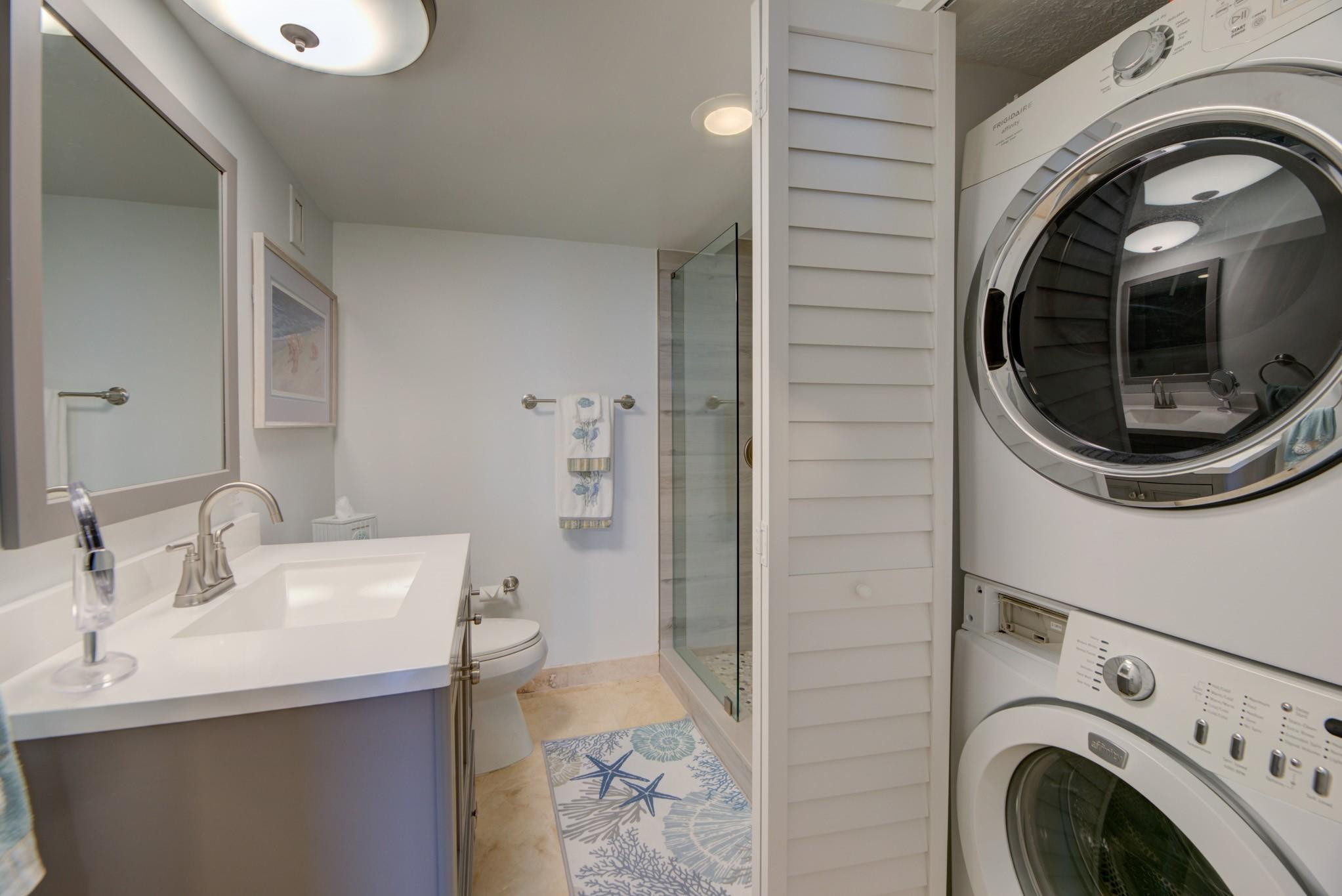 1 Las Olas Cir #1205 Fort Lauderdale, FL 33316