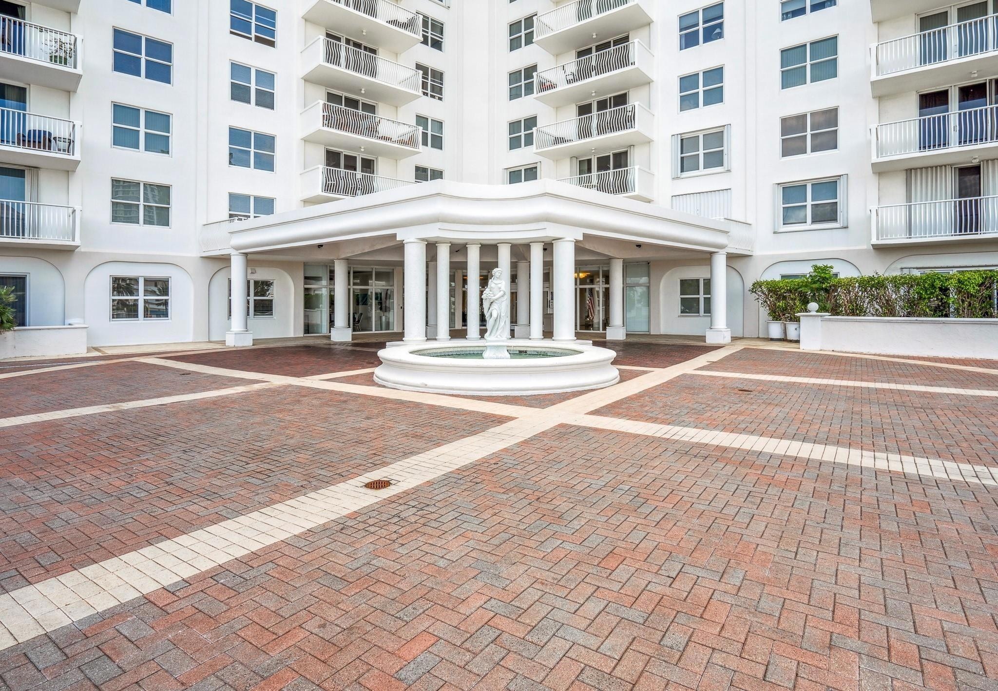 1 Las Olas Cir #1205 Fort Lauderdale, FL 33316