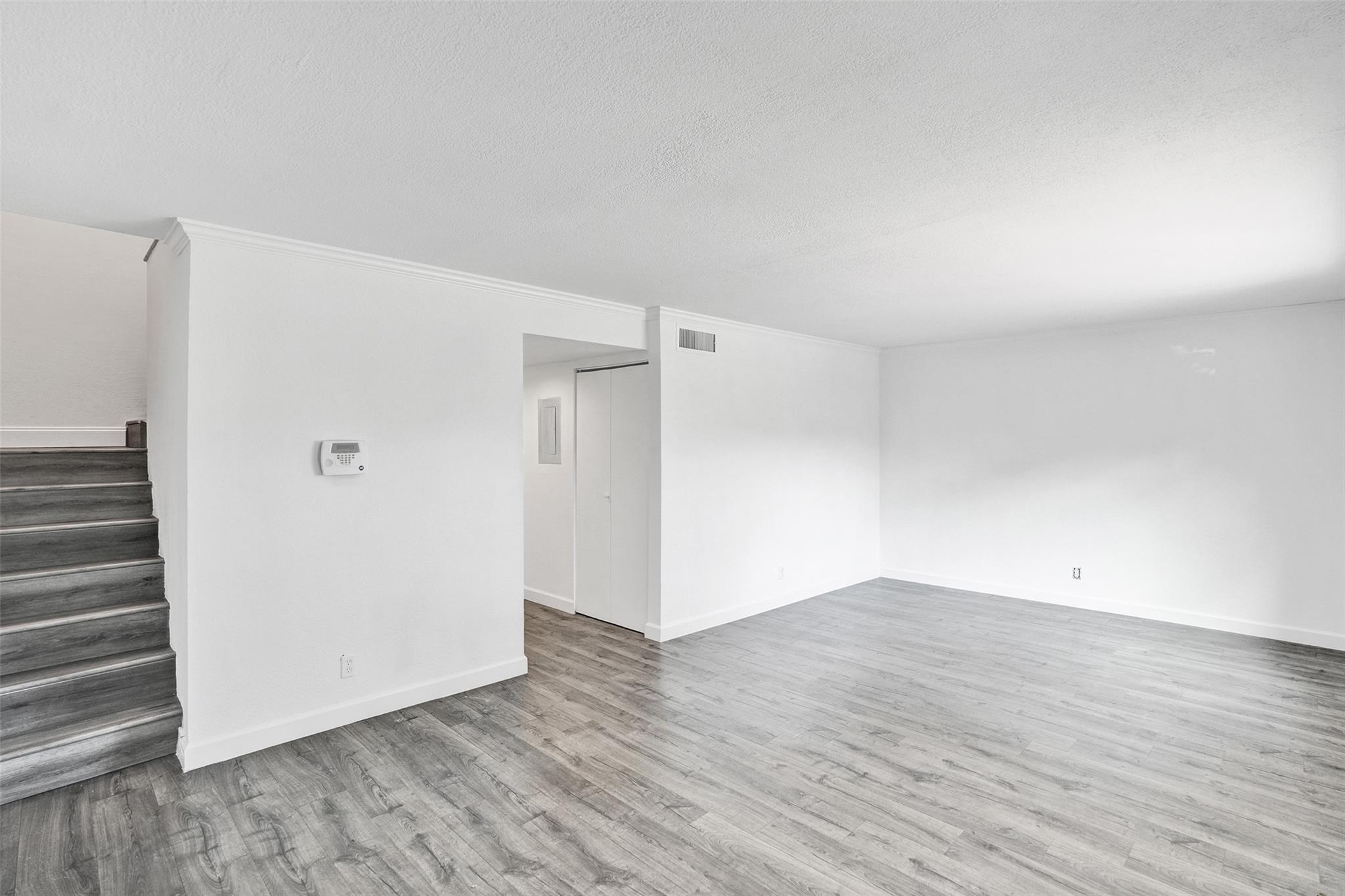 7175 Nova Dr #108 Davie, FL 33317