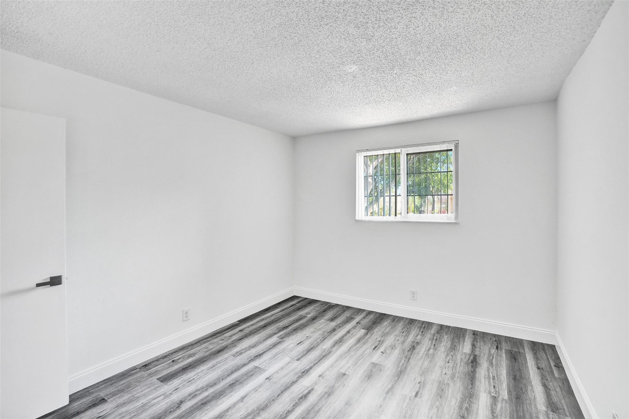 7175 Nova Dr #108 Davie, FL 33317