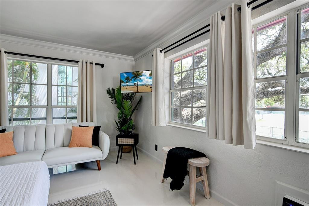 1007 SE 2nd Fort Lauderdale, FL 0