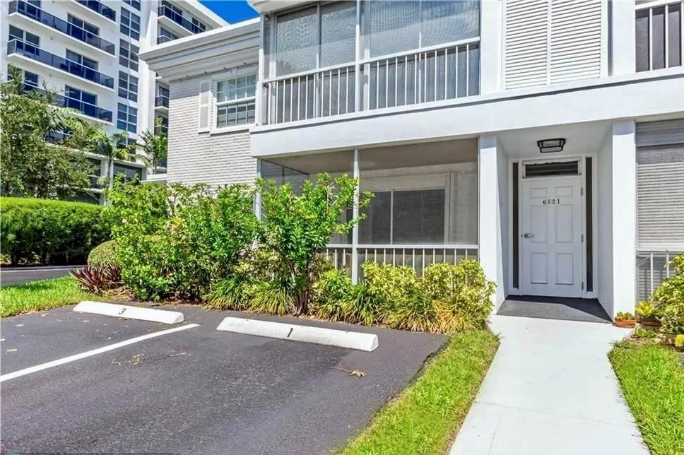 6521 Bay Clb #1 Fort Lauderdale, FL 33308