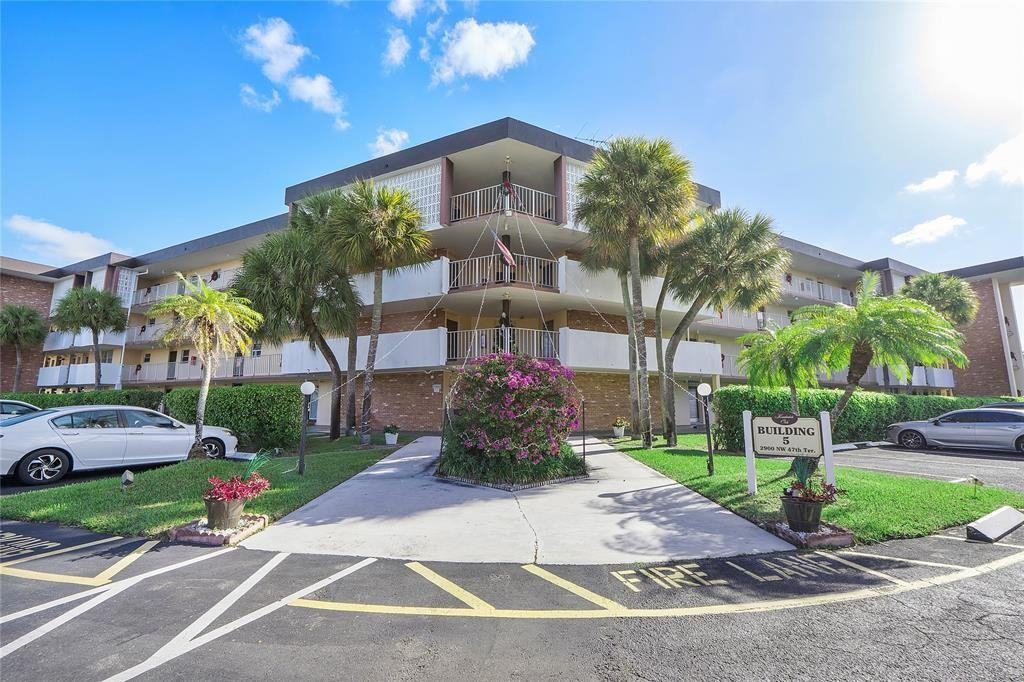 2900 NW 47th #304