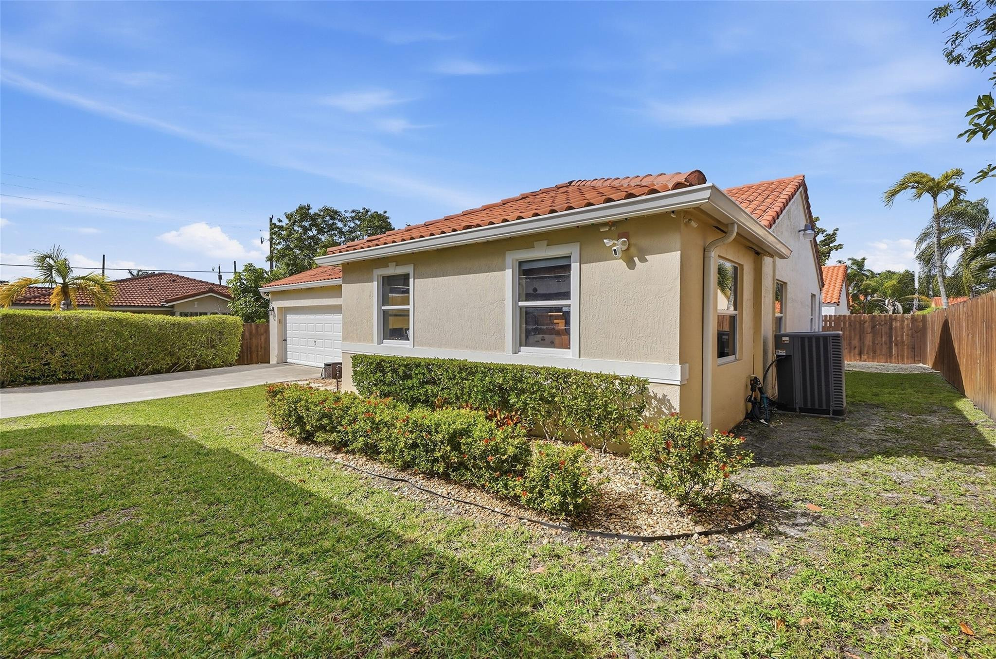 16921 SW 92nd Palmetto Bay, FL 33157