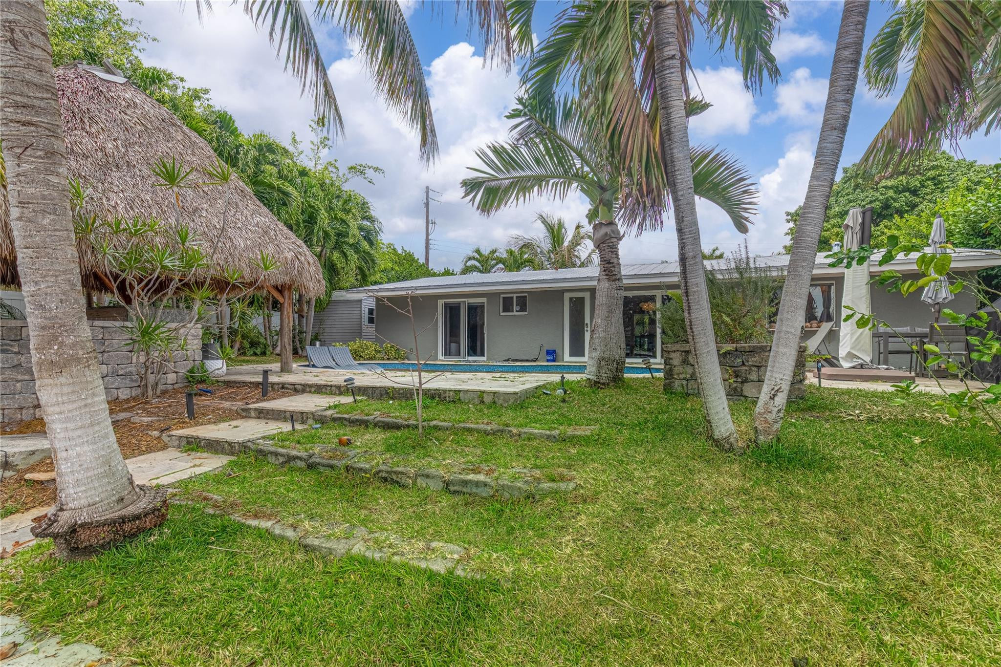 1412 NE 57th Fort Lauderdale, FL 33334