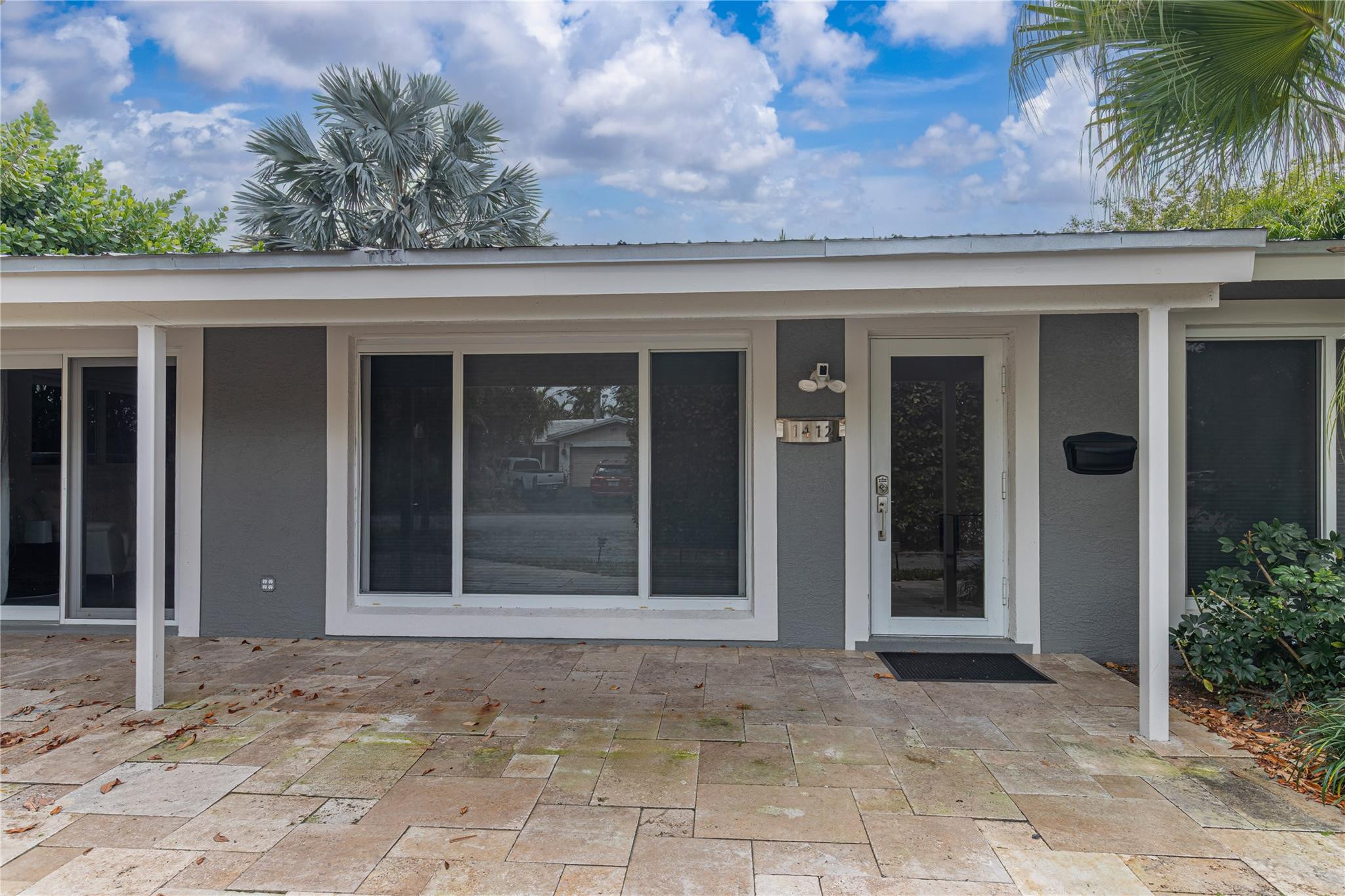 1412 NE 57th Fort Lauderdale, FL 33334